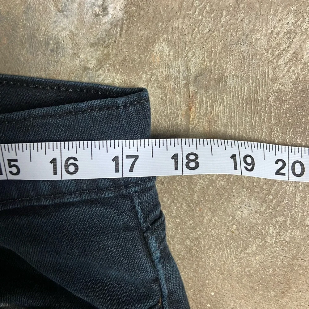 Levi's 511 Jeans Size 34x30 Black Denim Dark Wash Slim Fit Narrow Leg Zip Fly